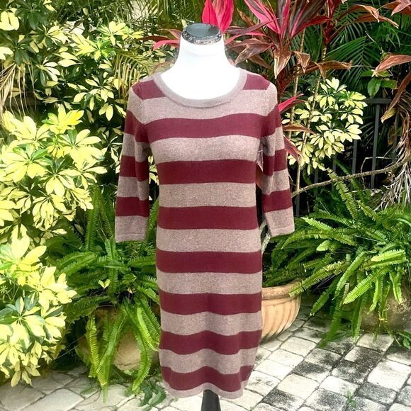 Old Navy Sweater Dress - Picture 2 of 6